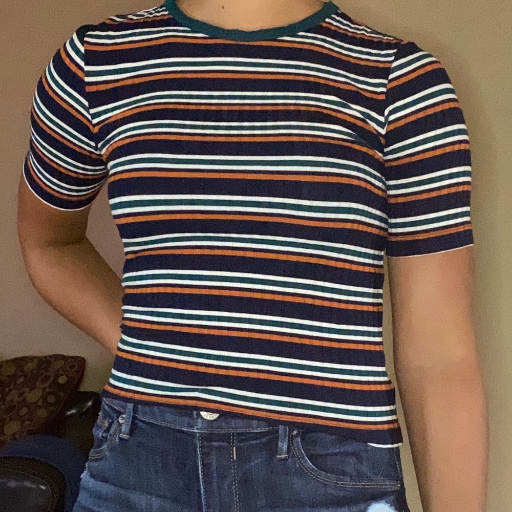 Multi color 3/4 sleeve top